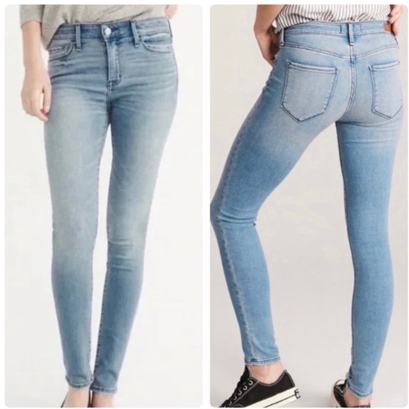 Abercrombie & Fitch Light Wash Harper Super Skinny Jeans Size 27 - Picture 1 of 5